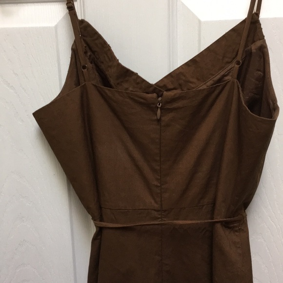 Brown dress - Picture 4 of 6